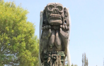 Statue of La Llorona